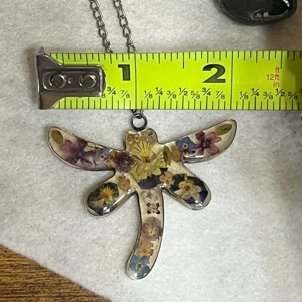 Dragonfly Pressed Dried Flowers Necklace